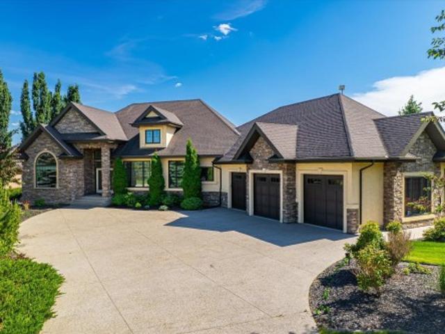 House for sale in Alberta