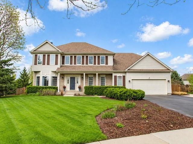 House for sale in Mchenry, Illinois