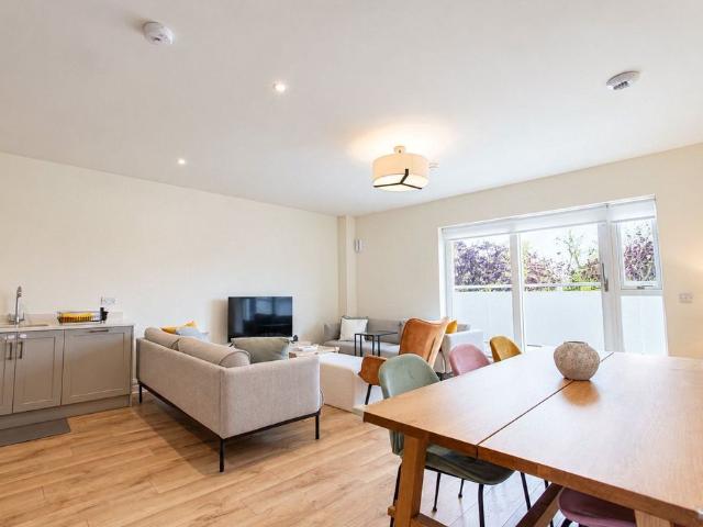 Apartment to rent in Bolton Park, Ballyboden