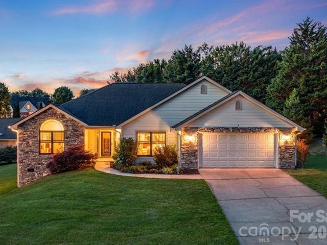 House for sale in Candler, North Carolina