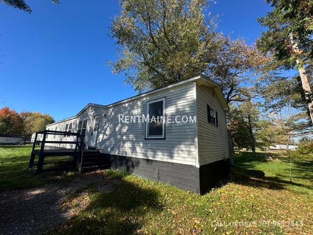 Apartment for rent in Hudson, Maine