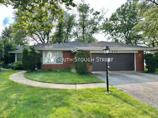 Apartment for rent in Hinsdale