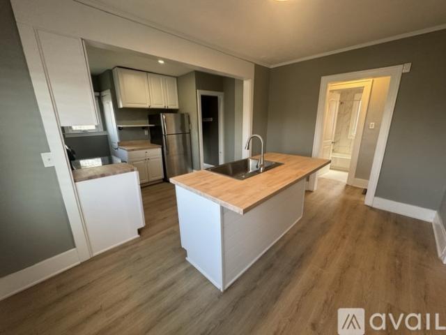 Apartment for rent in Royal Oak, Michigan
