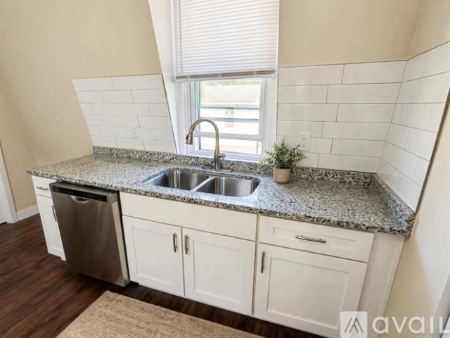 Apartment for rent in Bristol, Massachusetts