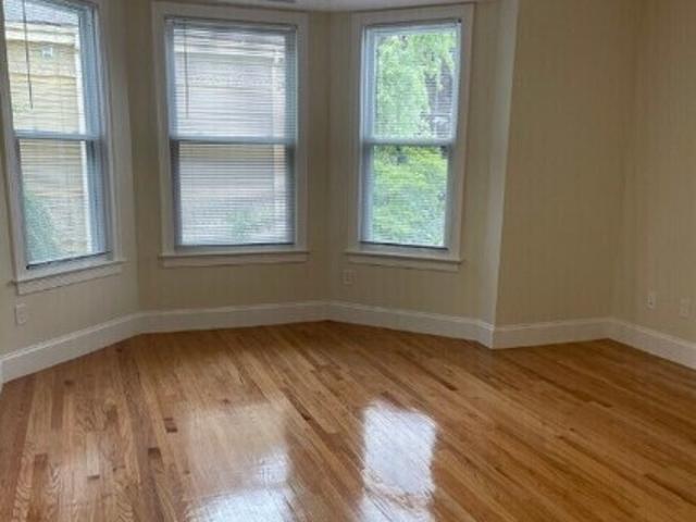 Apartment for rent in Brookline, Massachusetts