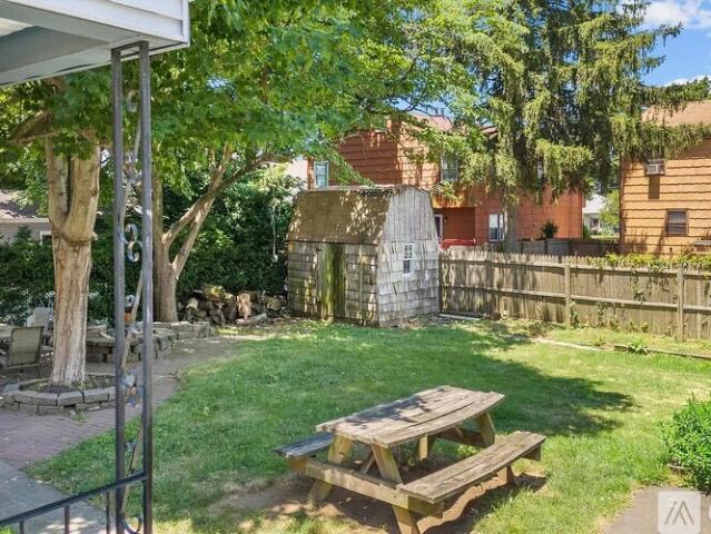 Apartment for rent in Bridgeport, Connecticut