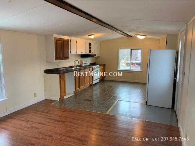 Apartment for rent in Milford, Maine