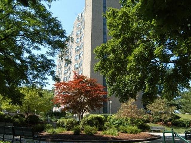 Apartment for rent in Lowell, Massachusetts