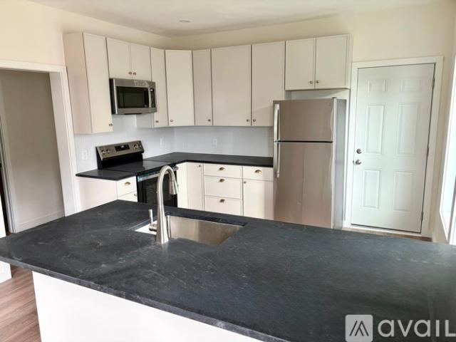 Apartment for rent in Peaks Island, Maine