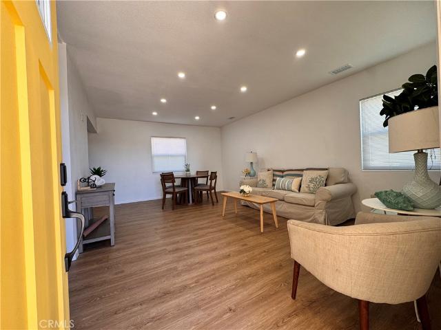 Apartment for rent in Highland, California