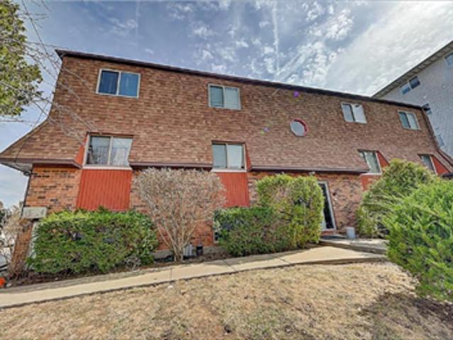 Apartment for rent in Iowa City, Iowa