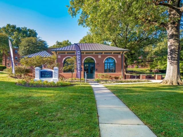 Apartment for rent in Riverdale, Maryland