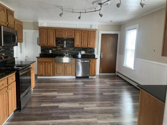 Apartment for rent in Bellingham, Massachusetts