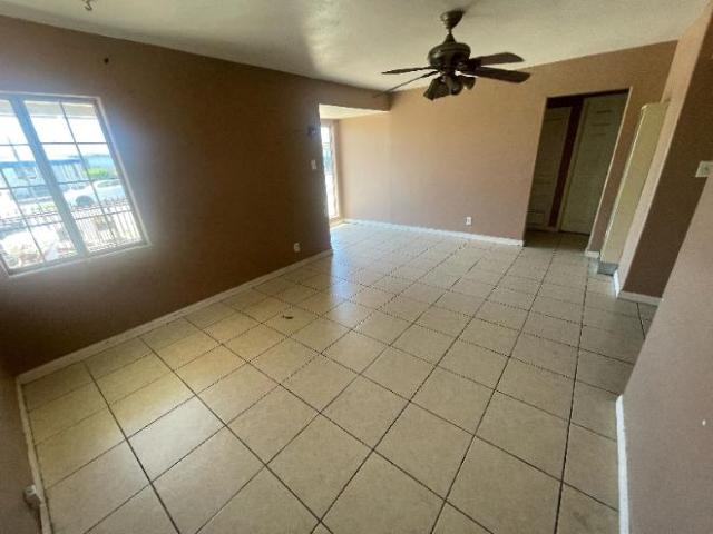 Condo for rent in Compton