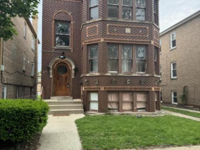 Condo for rent in Berwyn