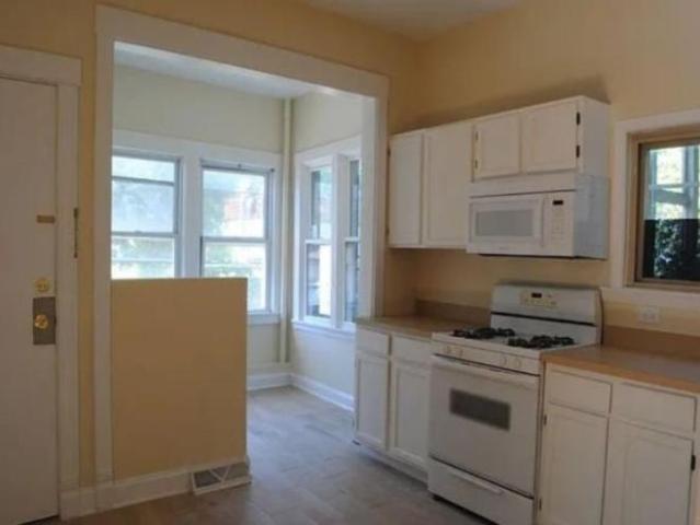 Condo for rent in Chicago Park, Illinois
