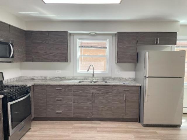 Condo for rent in Berwyn