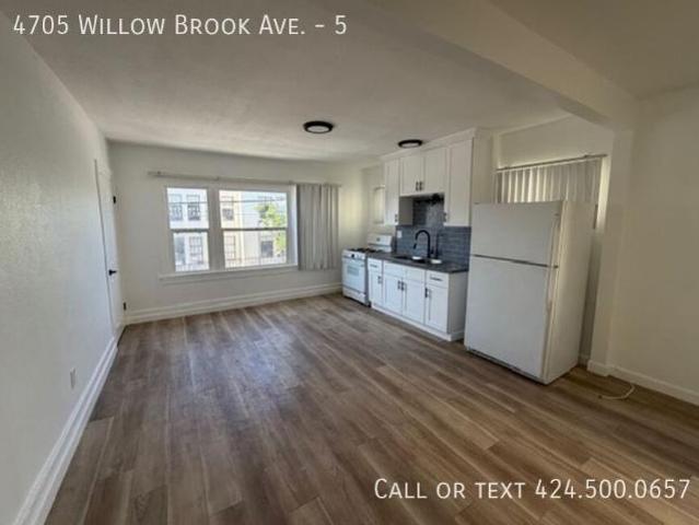 Condo for rent in Canoga Park, California