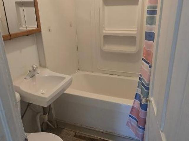 Condo for rent in Grand River, Ohio