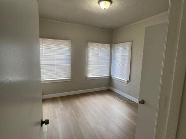 Condo for rent in Canoga Park, California