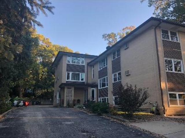 Condo for rent in Willow Springs, Illinois