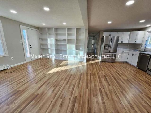 House for rent in Holden, Maine