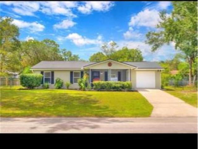 House for rent in Lake Helen