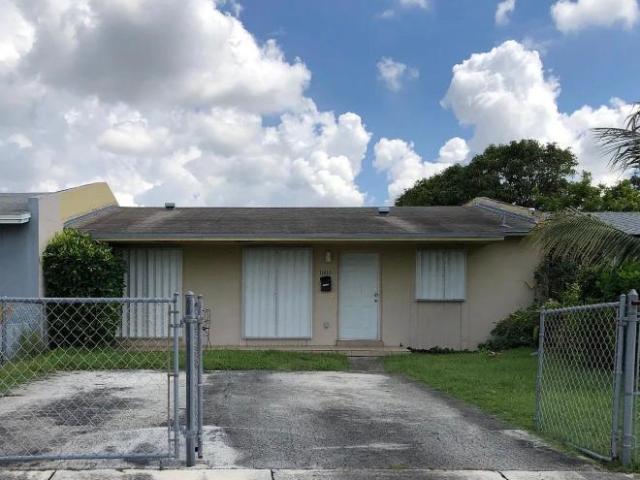 Townhouse for rent in Miami, Florida