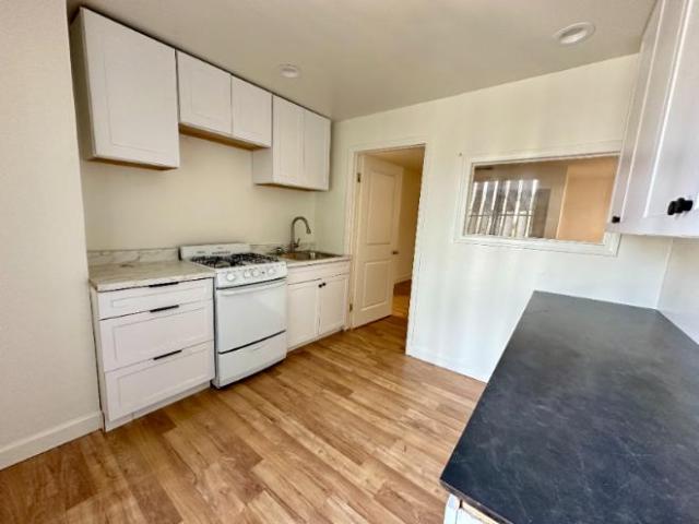 Townhouse for rent in Santa Monica