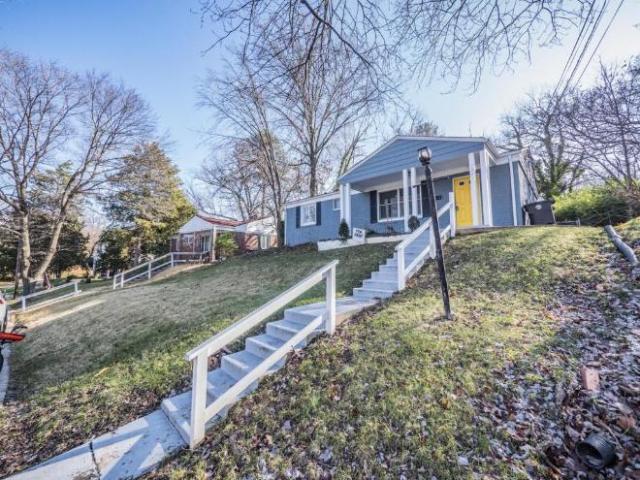 Townhouse for rent in Hyattsville, Maryland