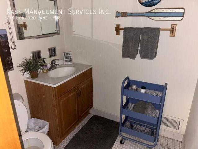 Townhouse for rent in Barrington