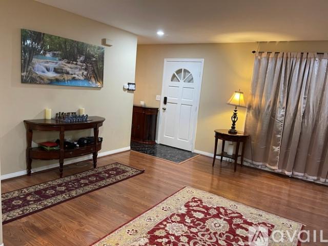 Apartment for rent in Gardena Apartment for rent in Gardena