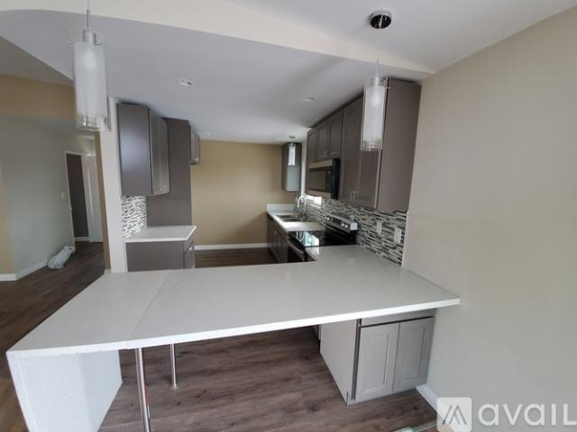 Apartment for rent in Signal Hill