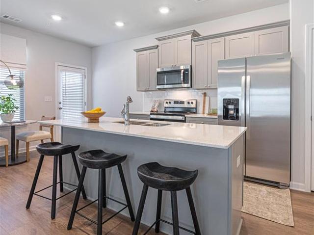 Apartment for rent in Canton