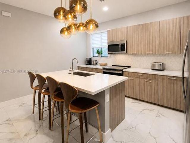 Apartment for rent in Doral, Florida