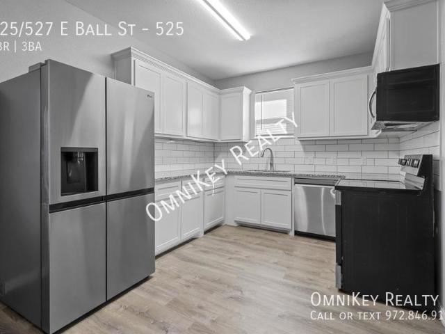 Apartment for rent in Tom Bean, Texas
