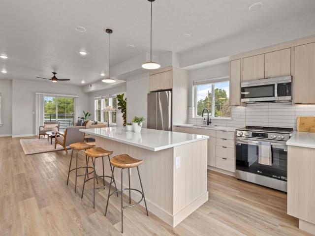 Apartment for rent in Garden City