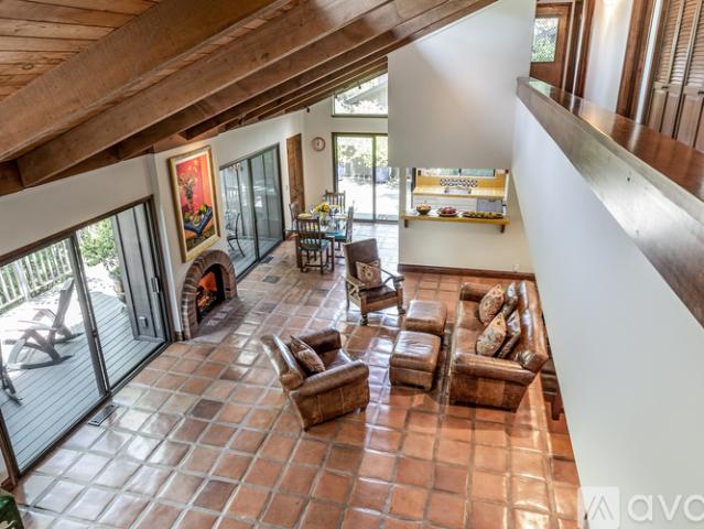 Apartment for rent in San Mateo, California