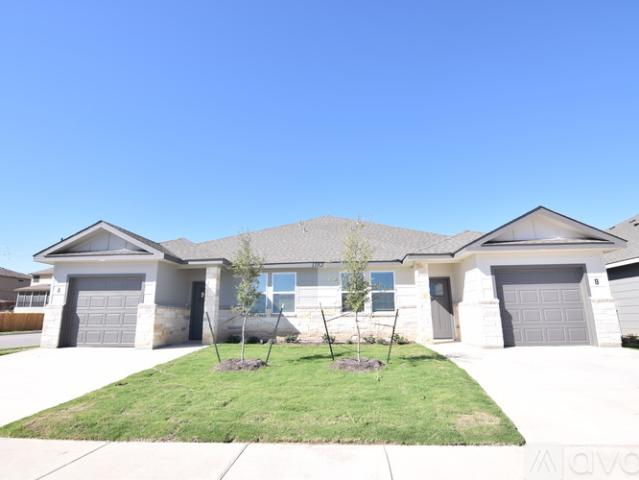Apartment for rent in Briggs, Texas