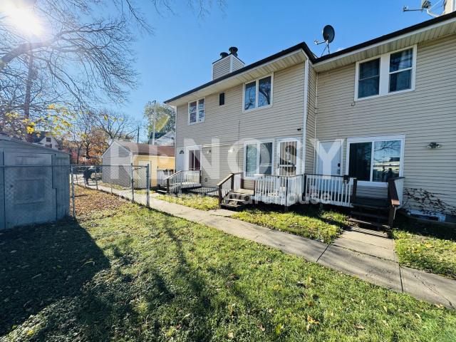 Apartment for rent in Hennepin, Minnesota