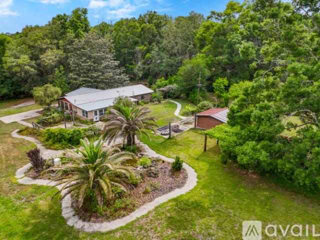 Apartment for rent in Newberry, Florida