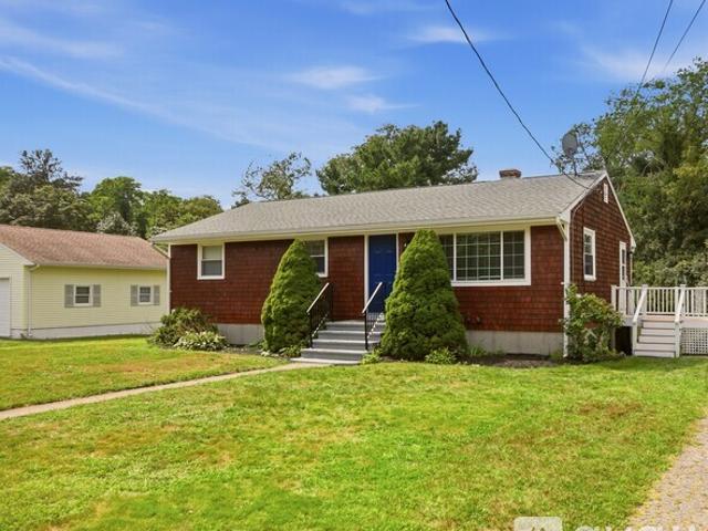 Apartment for rent in Portsmouth, Rhode Island