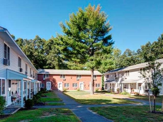 Apartment for rent in Hampden, Massachusetts