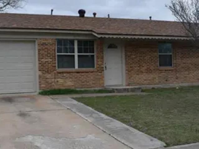 Apartment for rent in Briggs, Texas