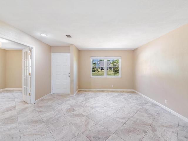 Apartment for rent in Land O Lakes, Florida