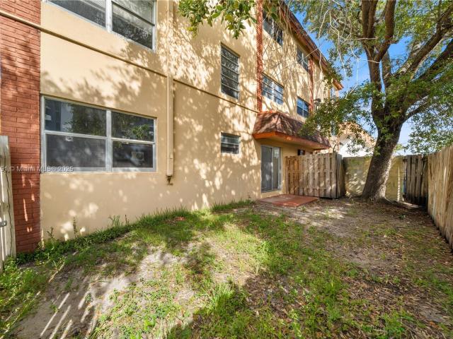 Apartment for rent in North Miami Beach, Florida