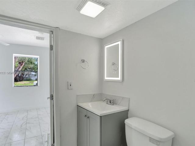 Apartment for rent in Oakland Park, Florida
