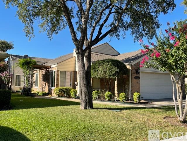 Apartment for rent in Addison