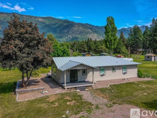 Apartment for rent in Columbia Falls, Montana