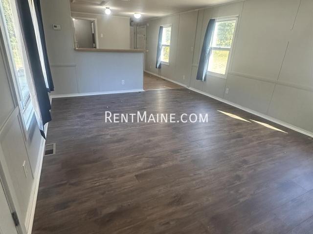 Apartment for rent in Canaan, Maine